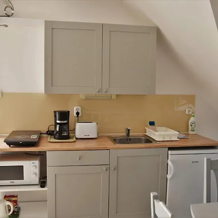 アパート Ludika Vendeghaz *