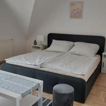 Ludika Vendeghaz アパート