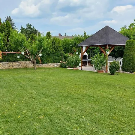 Ludika Vendeghaz * バラトンフレド