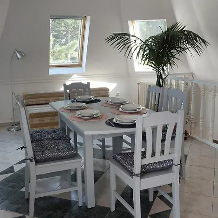 Ludika Vendeghaz * バラトンフレド