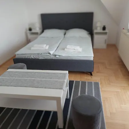 アパート Ludika Vendeghaz バラトンフレド