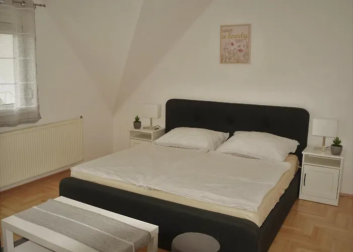 Ludika Vendeghaz Appartement