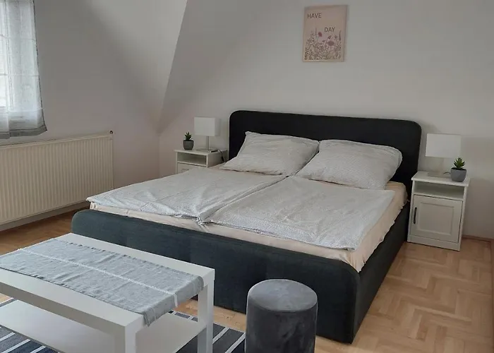 Ludika Vendeghaz Appartement