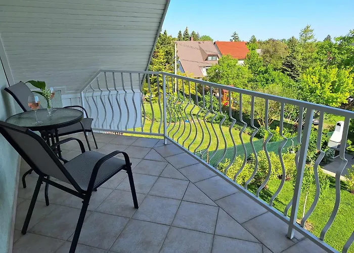 Ludika Vendeghaz * Балатонфюред